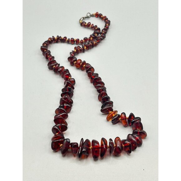 Graduated Amber Necklace Cherry Red Amber Nuggets Hand Knotted Beaded Jewelry - Picture 3 of 9